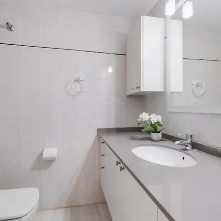 Sunny Flat With Pool In Riviera Del Sol By Costarentals - Ref 96 * Sitio de Calahonda